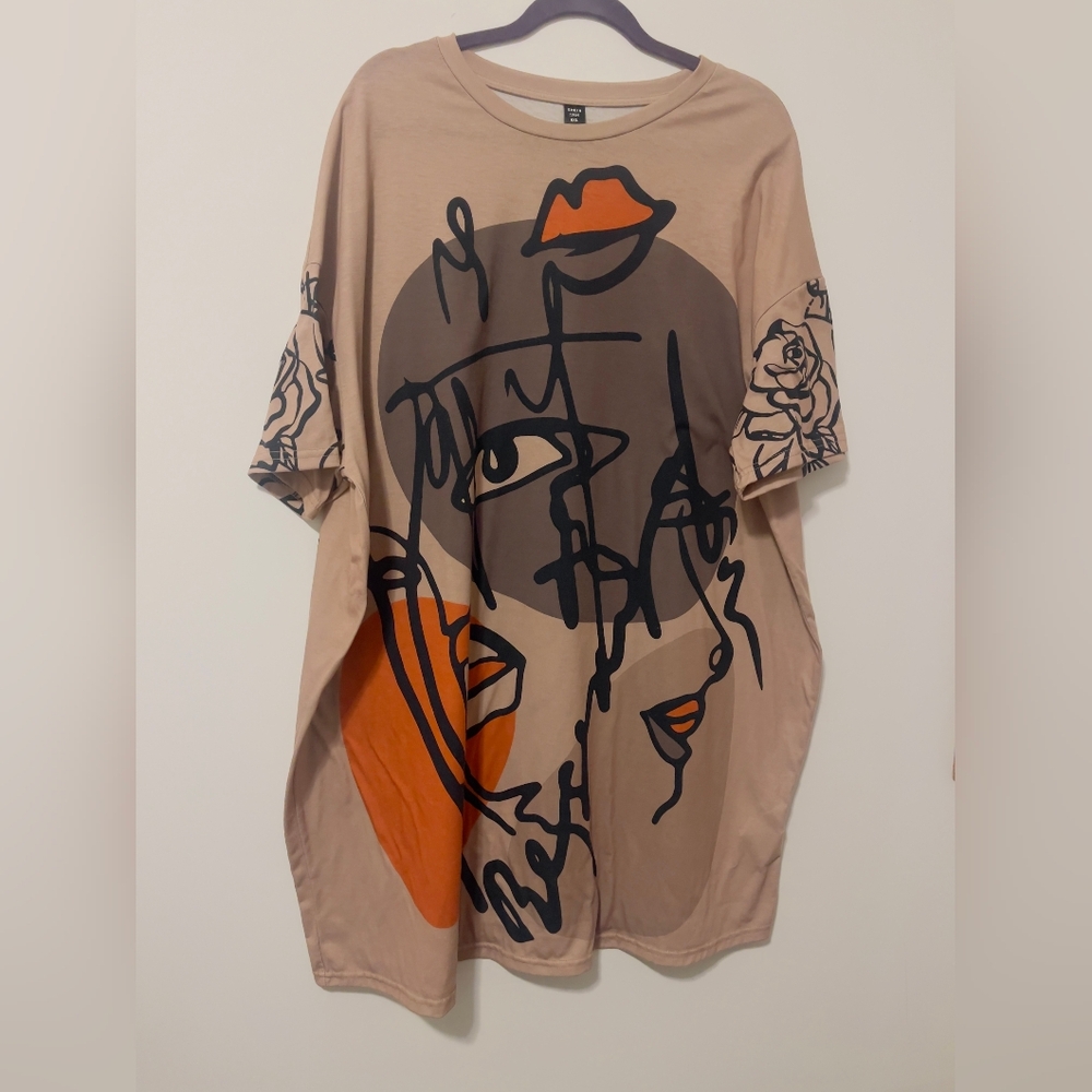 SHEIN Beige Graphic Short Sleeve Dress
